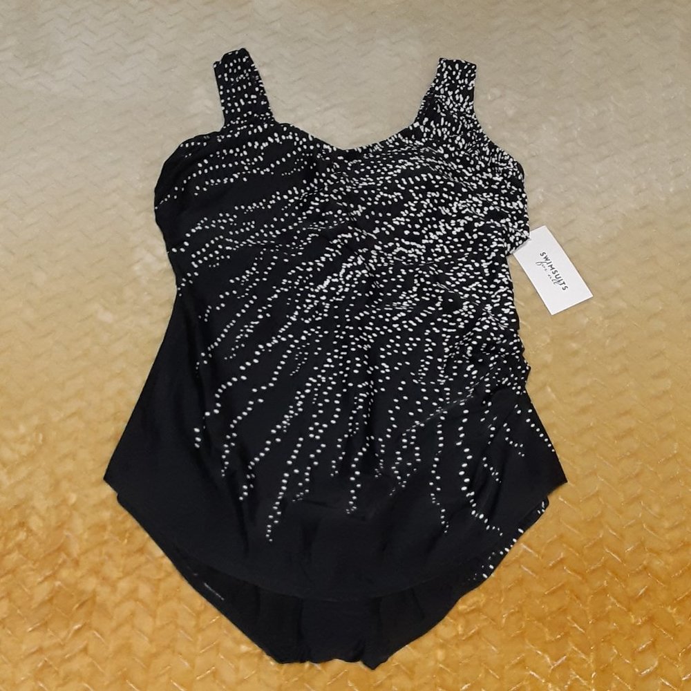 Women's One Piece Swimsuit by Swimsuits for All NWT  Plus Size 16.